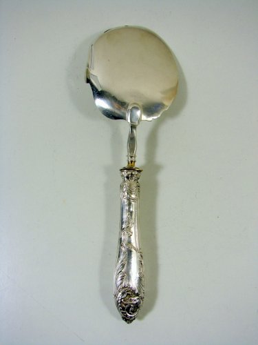 Pelle à Friandises Manche Argent Sculpté Fin XIX° Style Rocaille