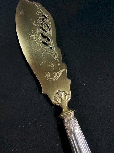 Pelle à glace de style Louis XV manche en argent fin XIXe