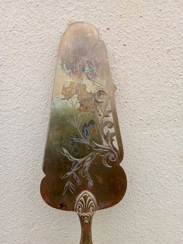 Pelle à tarte ancienne manche en argent fourré 
