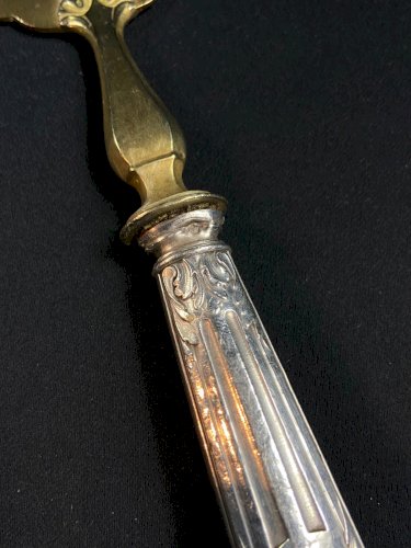 Pelle à tarte de style Louis XVI manche argent