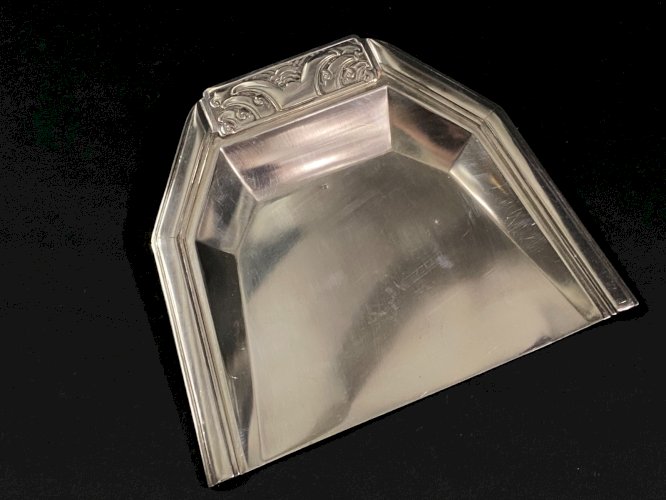 Pelle de table en métal argenté Art Déco 1930