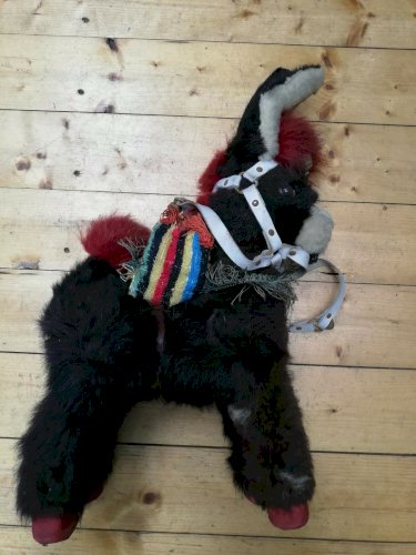 Peluche Ancienne âne noir et rouge/jouet ancien/English toy/Old donkey plush