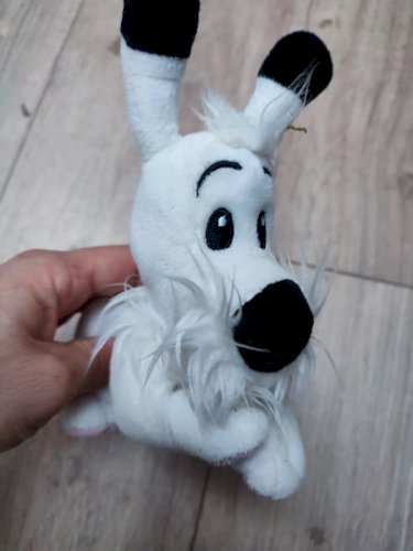 peluche asterix idefix couché en bon etat