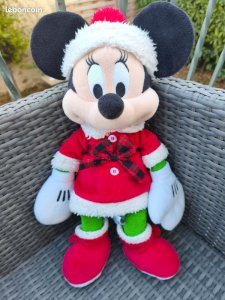 Peluche Disney store minnie noel 2017