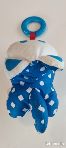 peluche fisher price chat