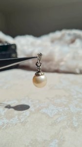 Pendentif ancien art déco saphir et fausse perle