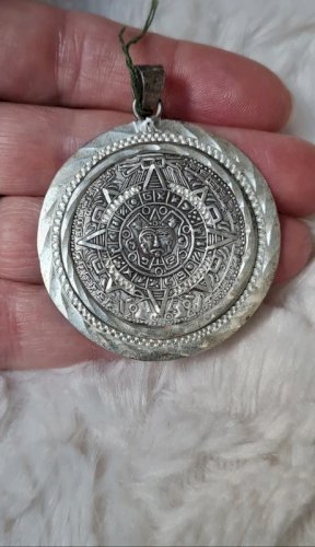Pendentif ancien calendrier Maya enargent-grande médaille 15,95 grs
