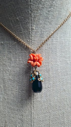 Pendentif ancien en pate de verre