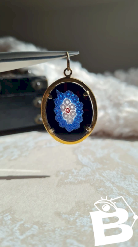 Pendentif ancien en verre de Murano doré- bijou vintage