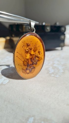 Pendentif ancien oversize fleurs en inclusion