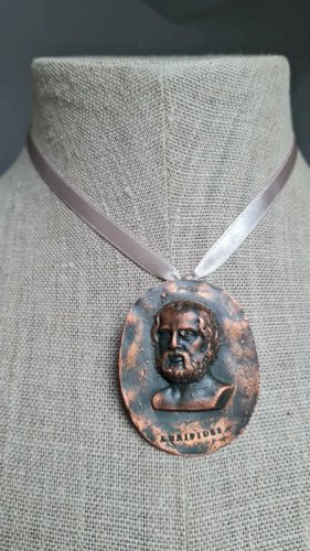 Pendentif Antique tête ( Euripides ) de l histoire grecque en cuivre