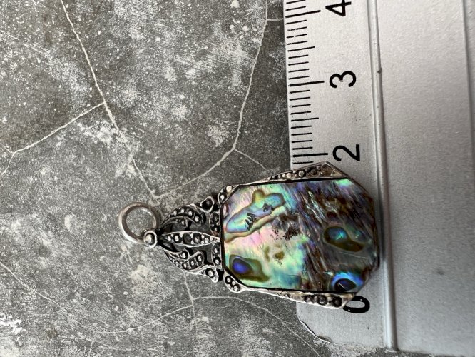 Pendentif argent massif et nacre vintage style art déco élégant et chic