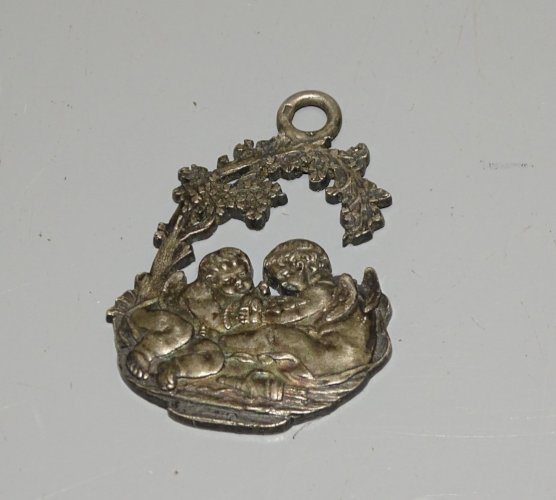 -PENDENTIF ARGENT Poinçon Tête Sanglier 2 AMOURS  CADEAU NAISSANCE ou BAPTEME  D