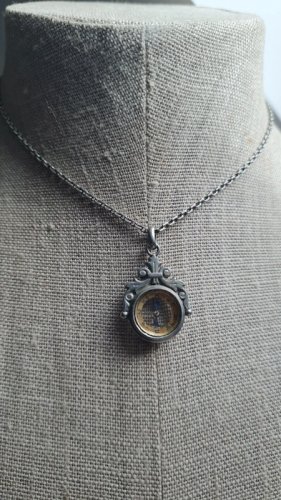 Pendentif Boussole antique en argent style victorien