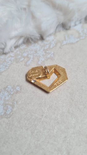 Pendentif Cécile & Jeanne en forme de cœur DPR