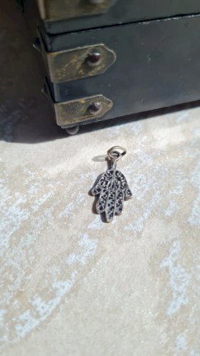Pendentif en argent 925 main de fatma 