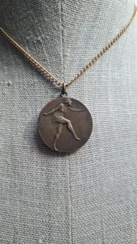 Pendentif en cuivre Danseuse par Henry Dropsy