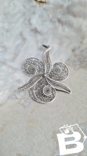 Pendentif fleur en argent oversize filigrane