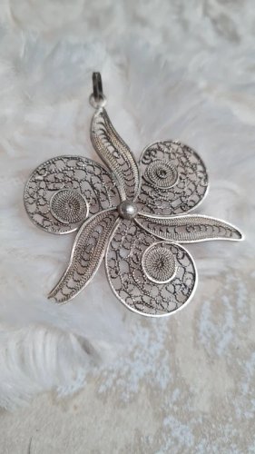 Pendentif fleur en argent oversize filigrane