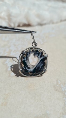 Pendentif géode dagate