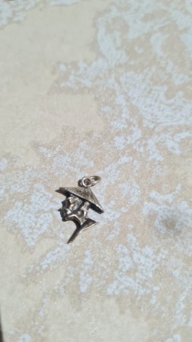 Pendentif homme asiatique en argent