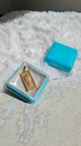 Pendentif - médaille plaqué or religieuse dans sa boite