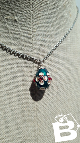 Pendentif Oeuf cloisonné