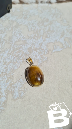 Pendentif œil du tigre