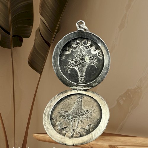 Pendentif  Panier  Fleuri Souvenir Photo 1900 Argent Poinçon France Antique