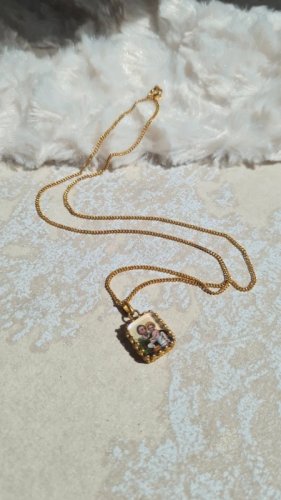 Pendentif religieux ancien image sous verre biseauté