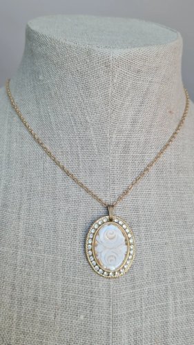 Pendentif roses Lucite