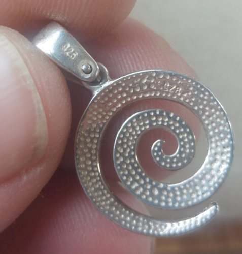 Pendentif spirale / tourbillon, en argent massif
