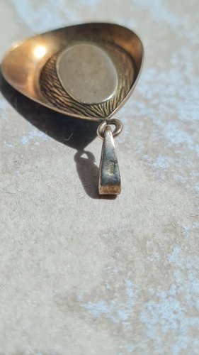 Pendentif vermeil en argent 900 et pate de verre imitation turquoise