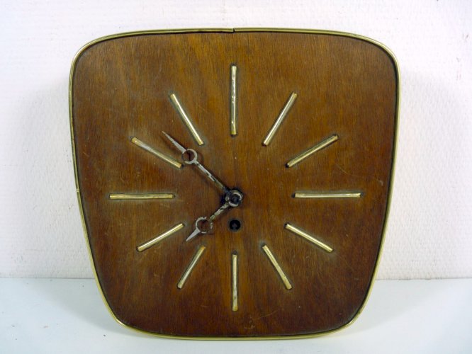 Pendule en Bois Art Déco Mouvement Lenzkirch AGU.1 Million à Restaurer H - 29 cm