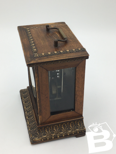 Pendule en bois