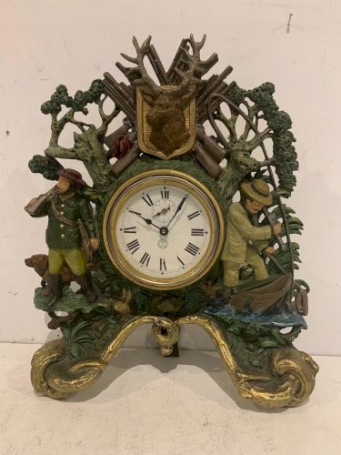 Pendule en régule polychrome Décor de marin Breton XX siècle