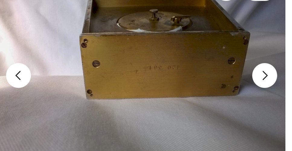 Pendule réveil JAEGER-LECOULTRE 15 jours : Le mouvement à vérifier, arrêtais, donc à réviser.