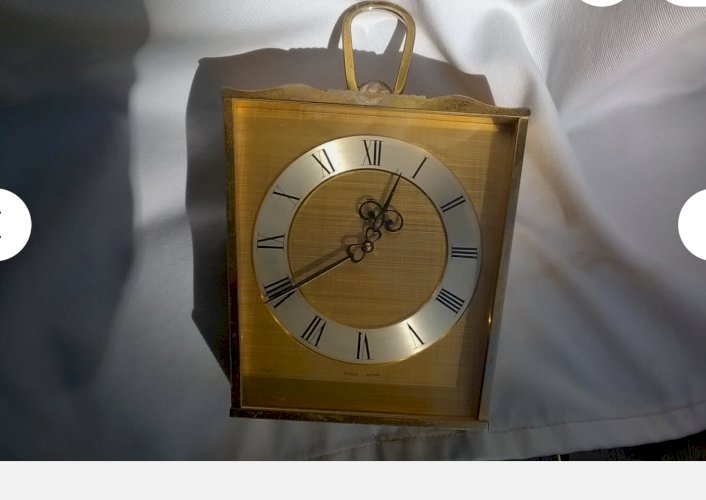 Pendule réveil JAEGER-LECOULTRE 15 jours : Le mouvement à vérifier, arrêtais, donc à réviser.