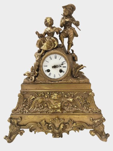 Pendule Romantique en bronze doré XIX siècle