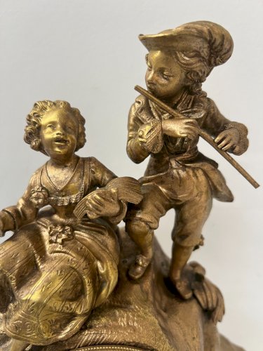 Pendule Romantique en bronze doré XIX siècle