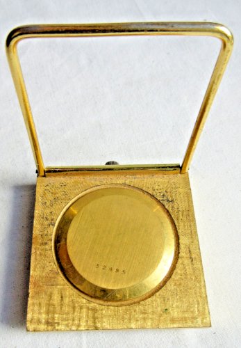 Pendulette de table Art Déco, métal plaqué OR signée PIROFA Antichoc, fonctionne
