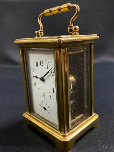 Pendulette de voyage dite d'officier en laiton doré XIXe Napoléon III