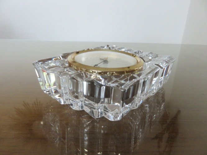 PENDULETTE SEIKO  GLACON  A QUARTZ EN VERRE OU EN CRISTAL 1990 VINTAGE - JAPON