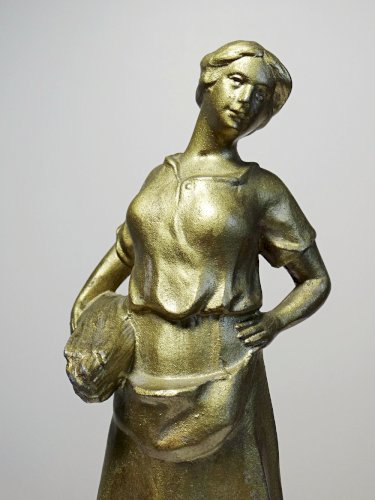 Personnage en régule dorée ancien Paysanne au fagot XIX-XXe