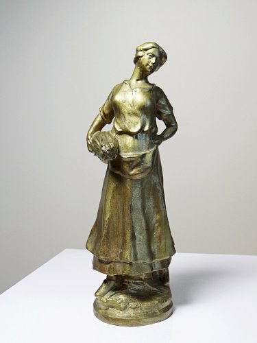 Personnage en régule dorée ancien Paysanne au fagot XIX-XXe