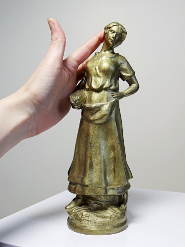 Personnage en régule dorée ancien Paysanne au fagot XIX-XXe