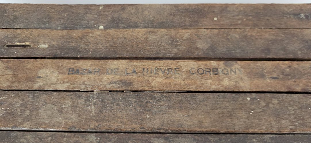 Petit banc / repose pieds