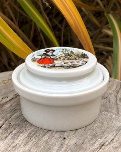 Petit beurrier en porcelaine Pillivuyt
