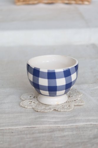 Petit bol vintage en faïence blanche motif vichy bleu