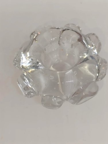 petit bougeoir en cristal bullé signé Schneider france en bon etat